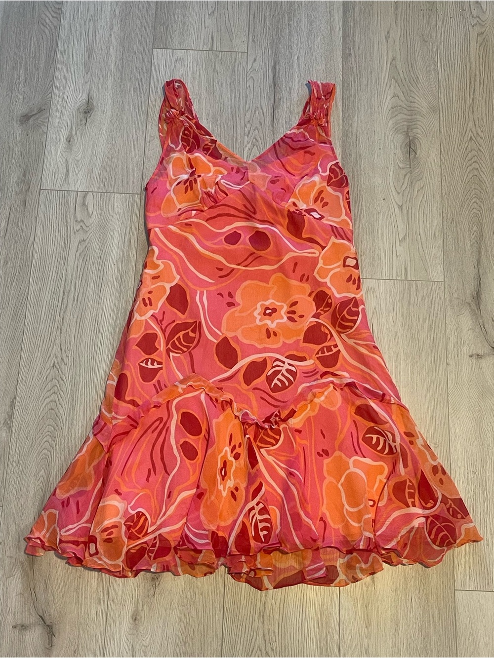 Vintage Bandolino 100% Silk Y2K Floral Flutter Midi Dress